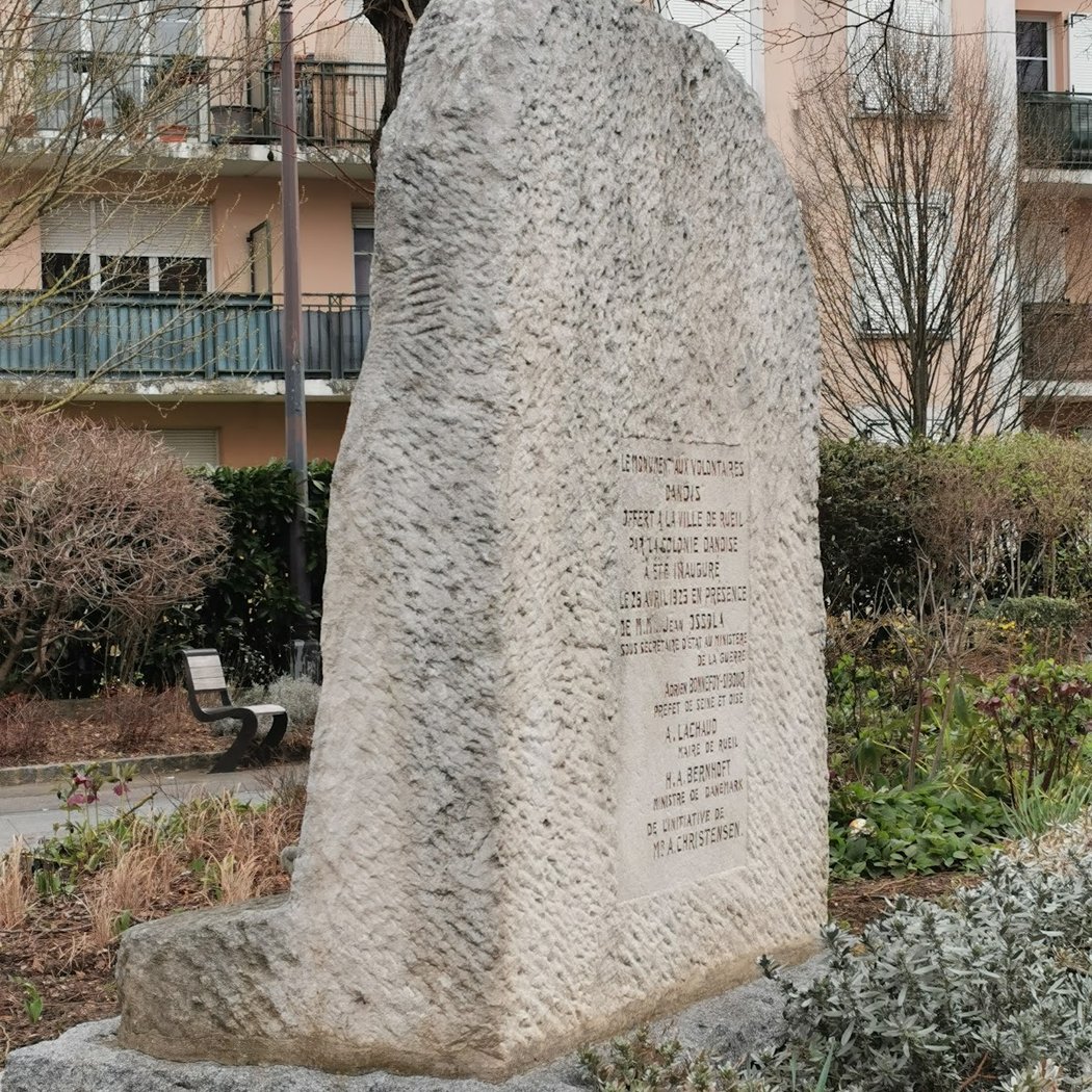 Monument aux morts des volontaires Danois 2
